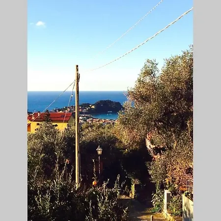 House On The Italian Riviera *