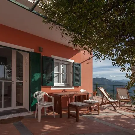 House On The Italian Riviera Nyaraló